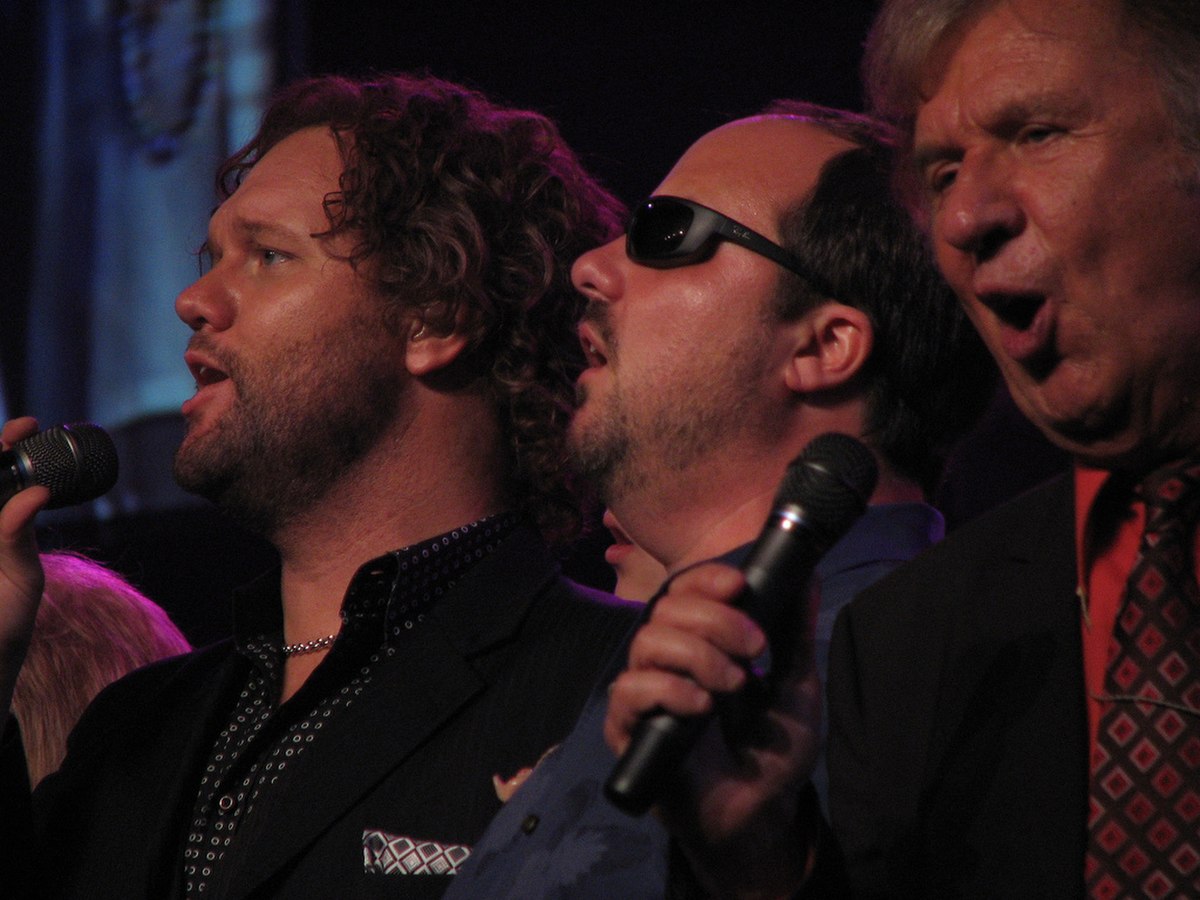 Bill Gaither & The Homecoming Friends