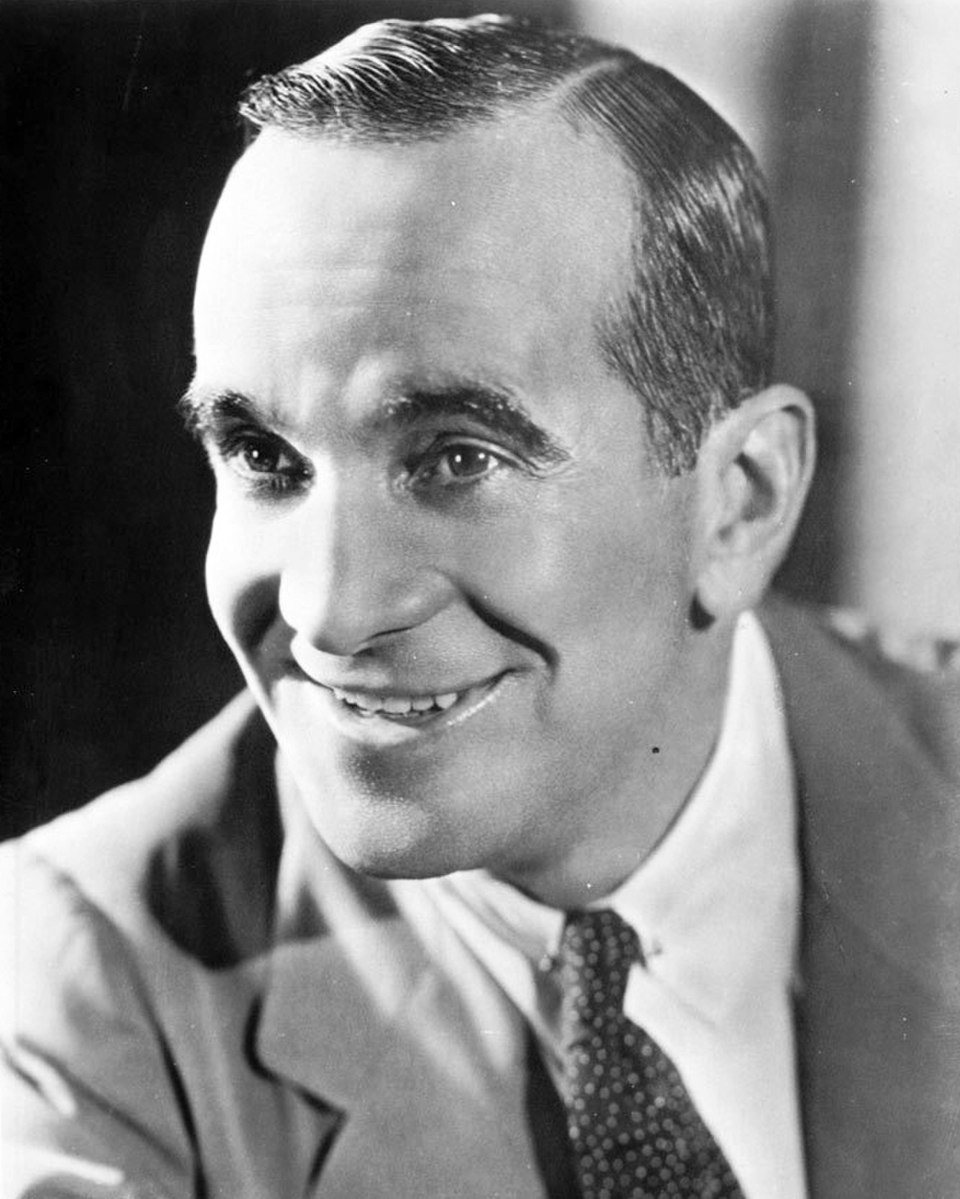 Carl Fenton & His Orchestra, Hits of 26 and Al Jolson - I'm Sitting on Top of the World