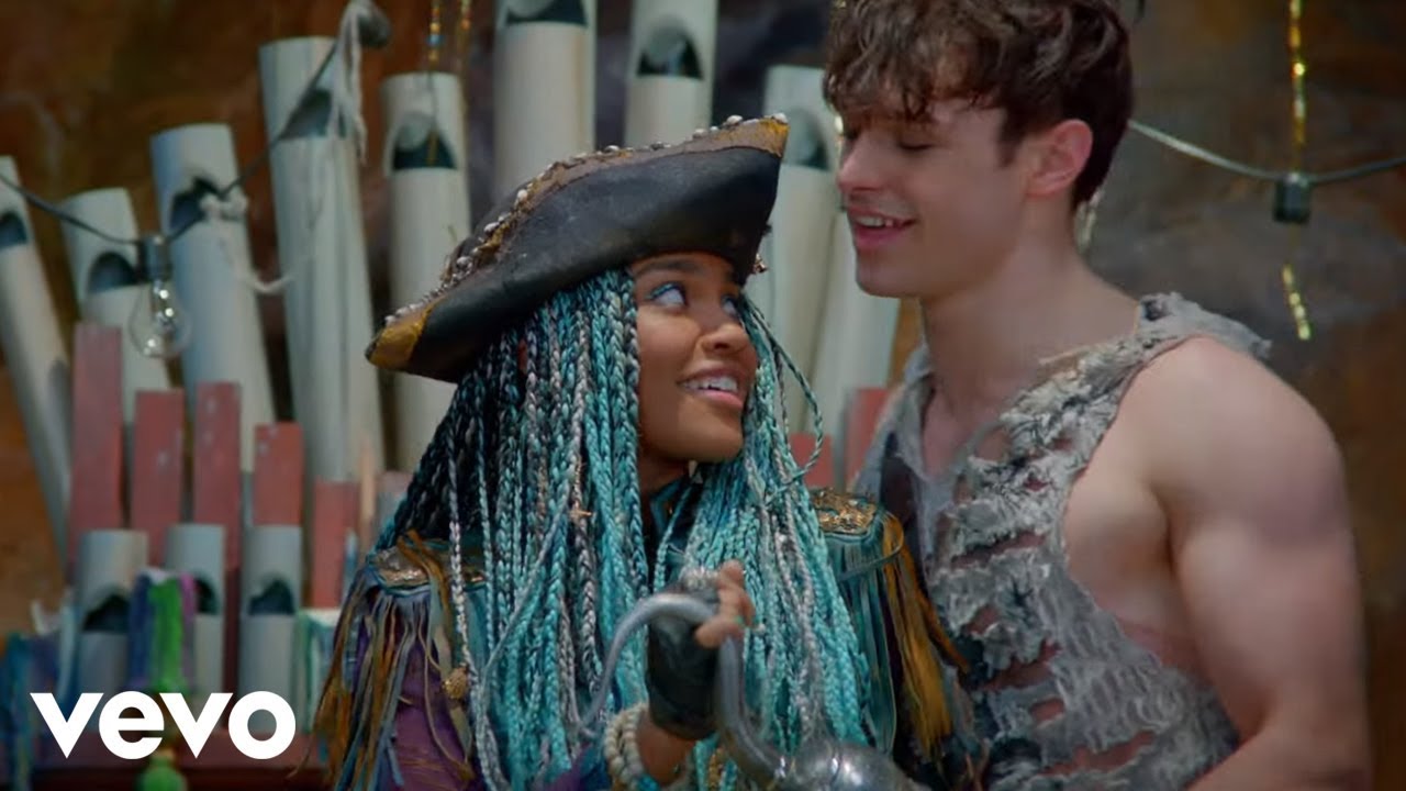 China McClain and Thomas Doherty - What's My Name