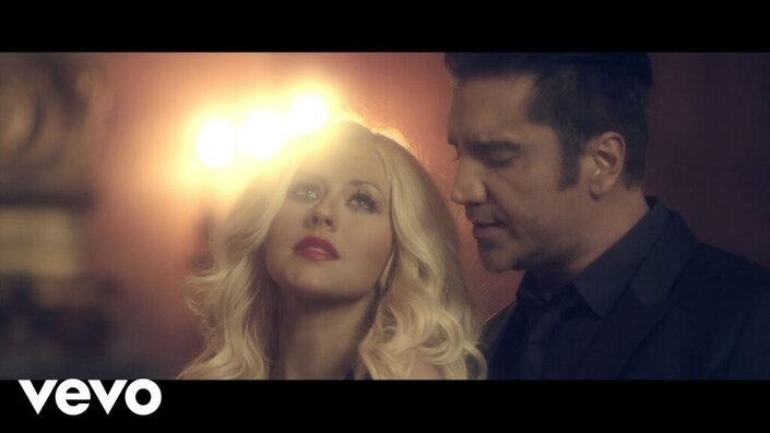 Christina Aguilera and Alejandro Fernández - Hoy Tengo Ganas De Ti