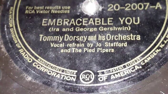 H. Stanton, P. Hanna, MGM Orchestra & Chorus, Tommy Dorsey & His Orchestra, Judy Garland, Gil Mershon, Henry Kruze and Ernie Newton - Embraceable You