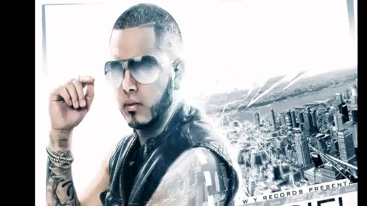 Gadiel, Wisin & Yandel and Tico "El Imigrante" - Desaparecio