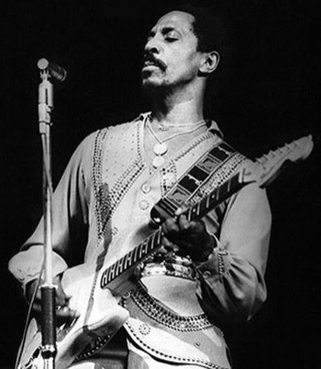 Ike Turner - Risin' with the Blues