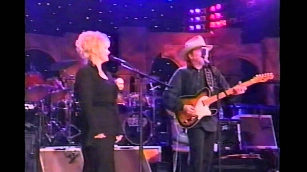 Janie Fricke, Merle Haggard, Freddy Powers and Willie Nelson - A Place to Fall Apart