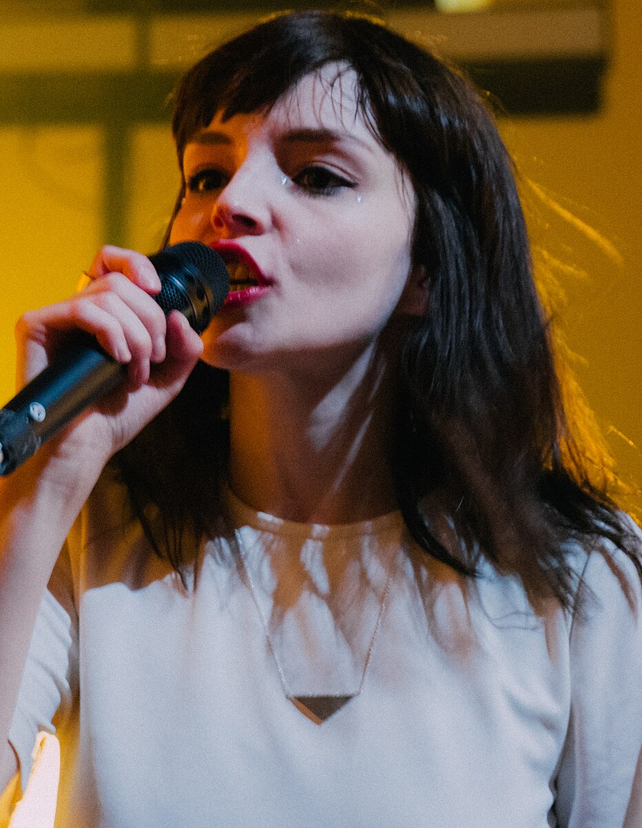 Lauren Mayberry