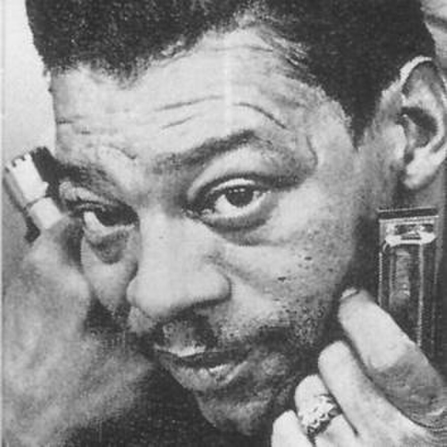 Little Walter - Harmonica Globetrotter