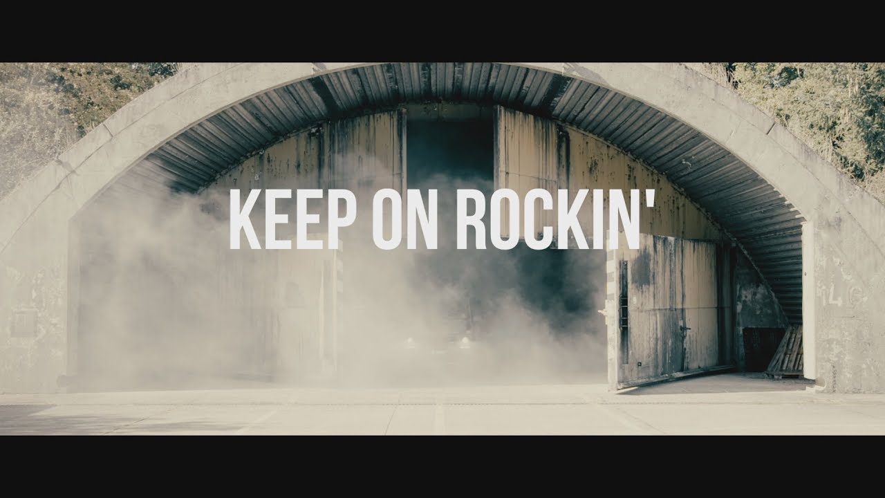 Keep on Rockin (feat. Cr7z) - Keep on Rockin (feat. Cr7z)