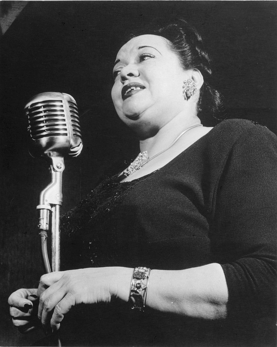 Mildred Bailey - Mrs. Swing: Squeeze Me