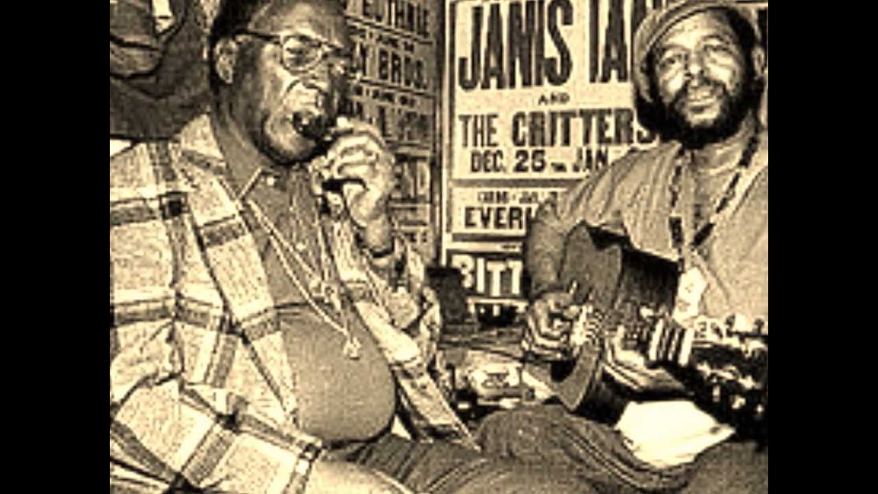 Pete Seeger, Lead Belly, Sonny Terry and Brownie McGhee - Pick a Bale of Cotton