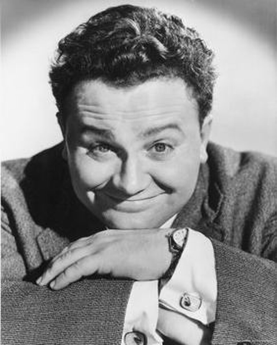 Peter Knight Orchestra and Harry Secombe - I've Grown Accustomed To Her Face