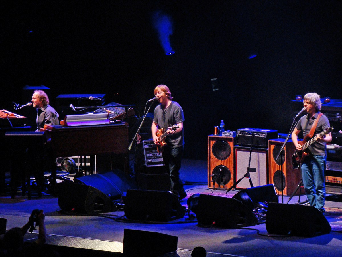 PHISH: 7/7/93 Darien Lake Performing Arts Center, Darien Center, NY [Live]