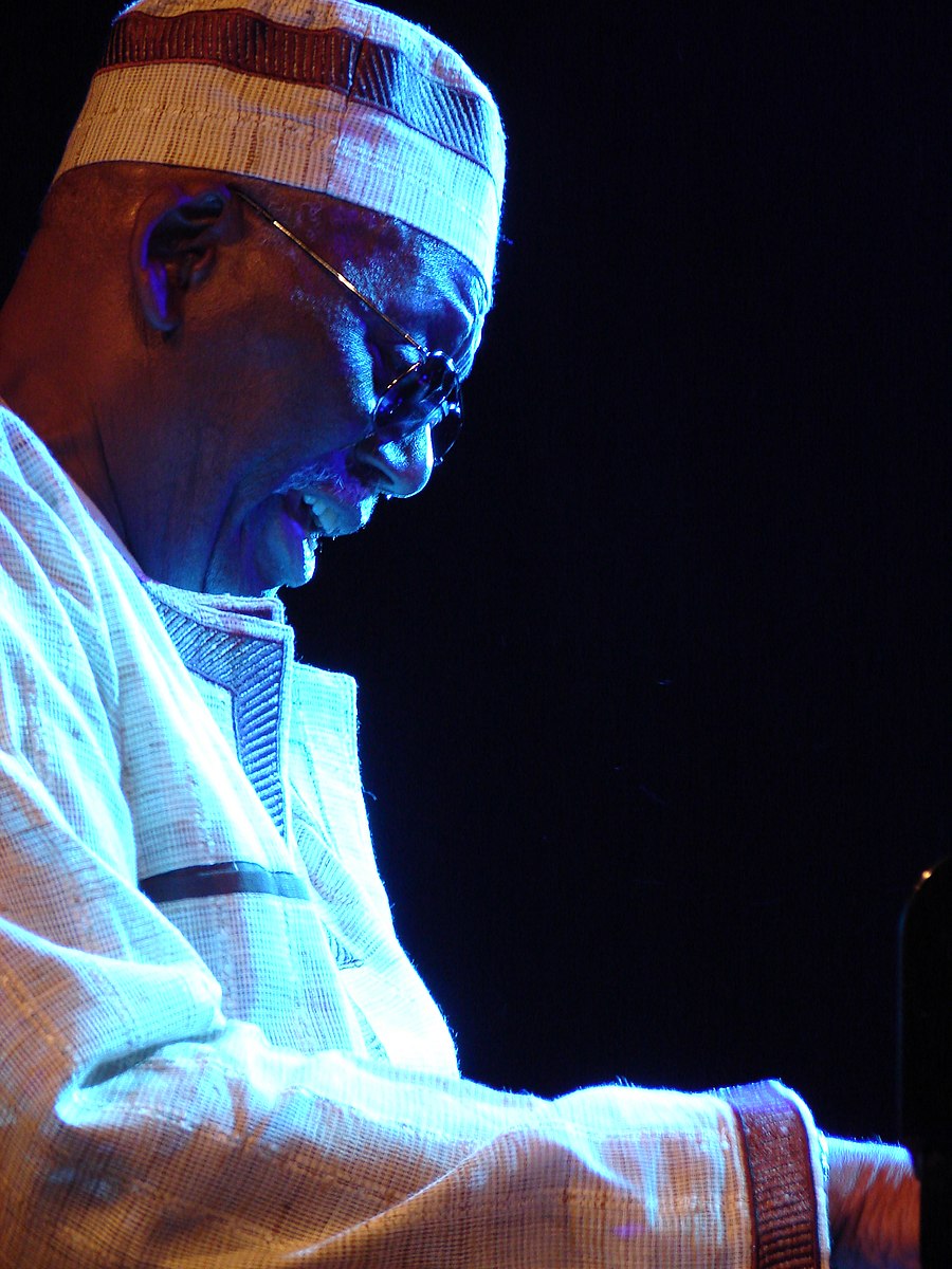 Randy Weston - How High The Moon (Collectables)