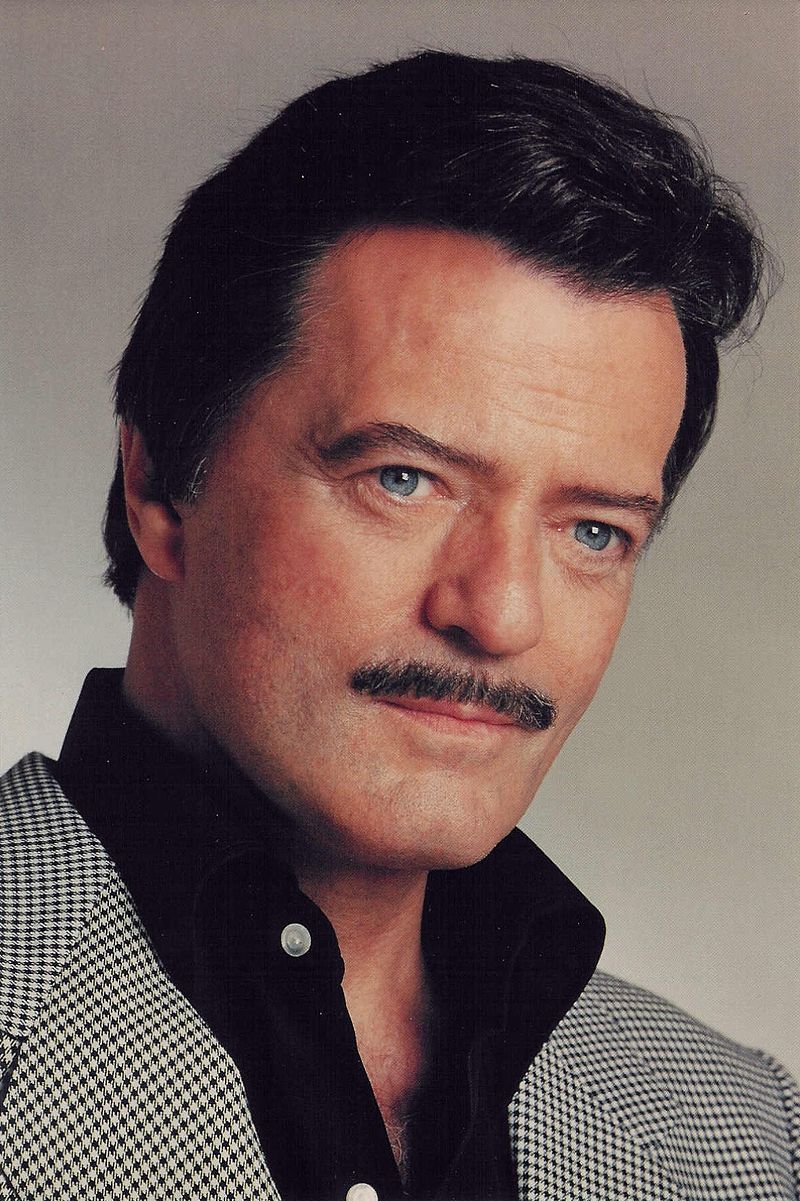 Robert Goulet & Carol Lawrence