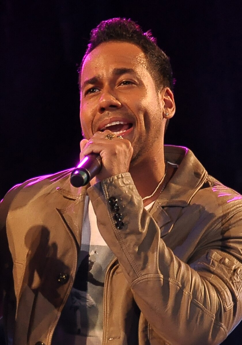 Romeo Santos - Formula, Vol. 2 [Limited Edition Collector's Package] [CD/T-Shirt] [Clean]