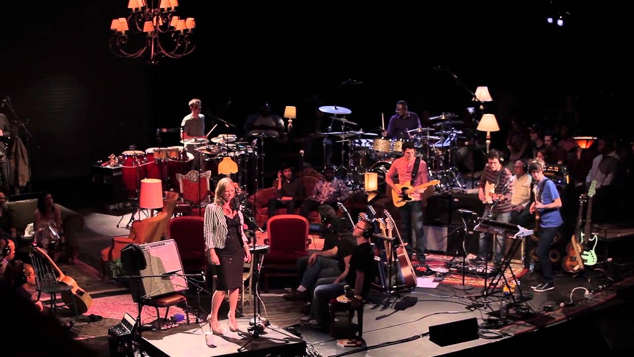 Snarky Puppy and Lucy Woodward - He Got Away [*]