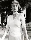 Sophia Loren - Lucky to Be a Woman