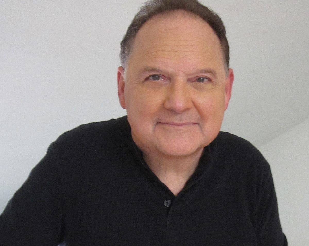 Stephen Furst