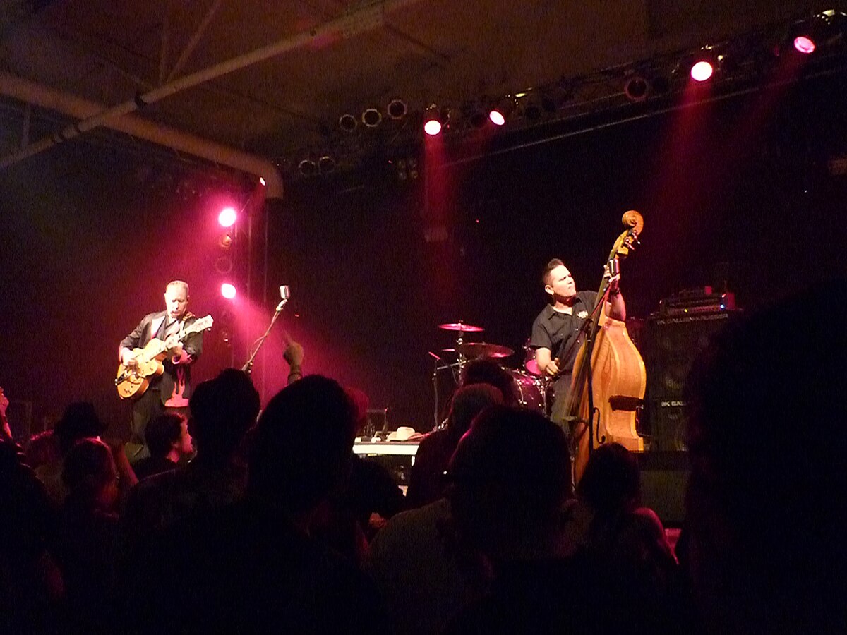 The Reverend Horton Heat - Live at the Fillmore